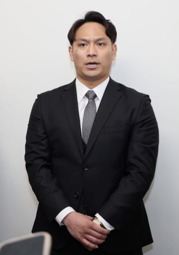 前広島の田中広輔が現役引退「12年間ありがとうございました」現役続行模索も決断