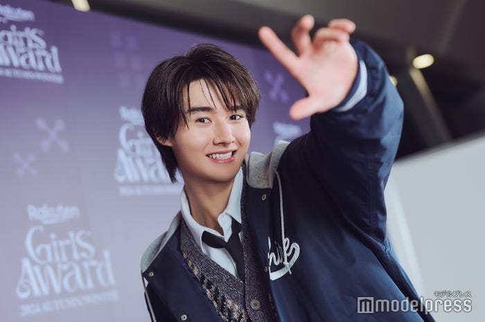 藤岡真威人(C)モデルプレス