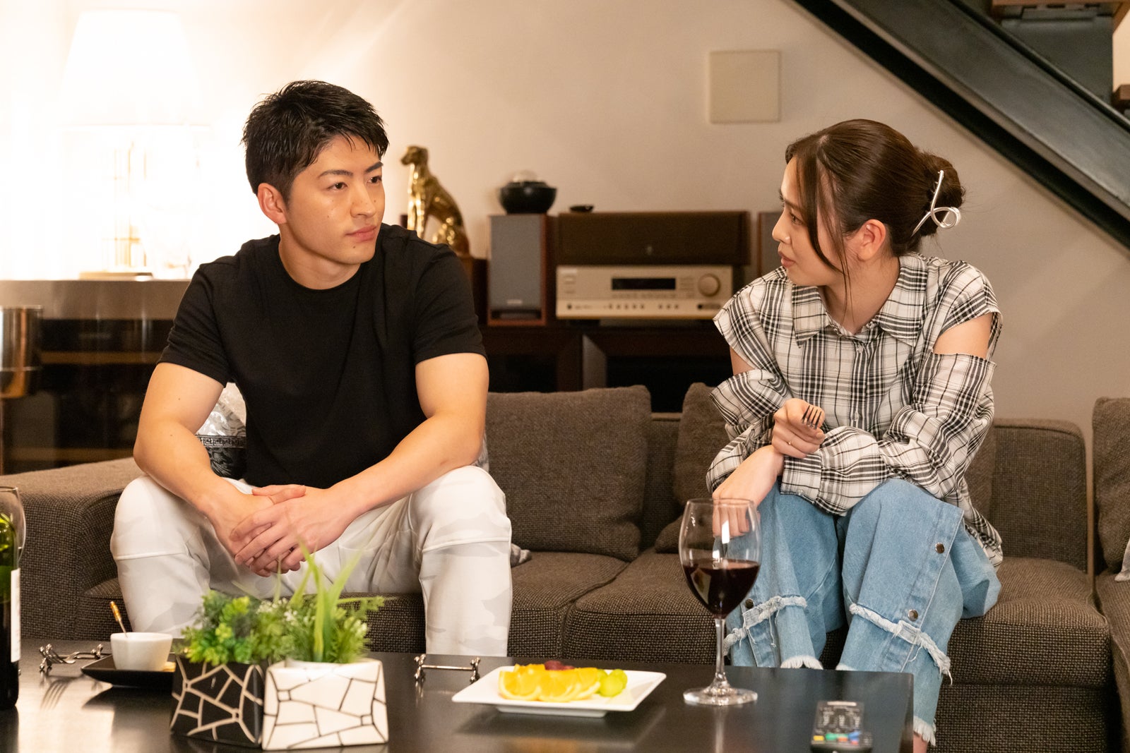 佐野玲於、横田真悠「ケイジとケンジ、時々ハンジ。」最終話より（C）テレビ朝日