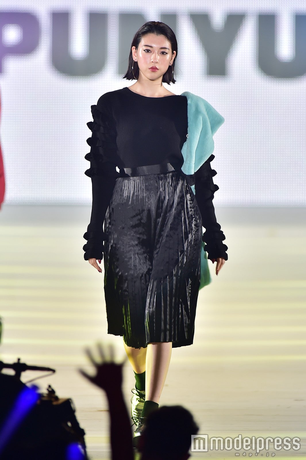 三吉彩花　ランウエイ 