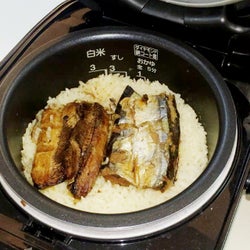 安い!早い!カンタン!炊飯器レシピ ~サンマの炊き込みご飯