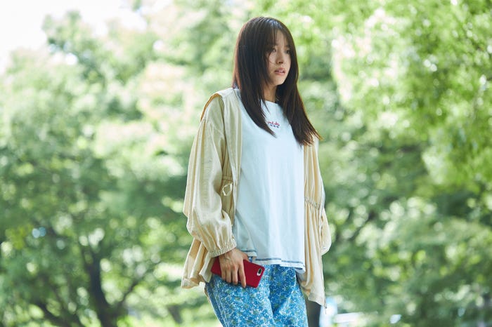 田辺桃子「癒やしのお隣さんには秘密がある」第7話より(C)日本テレビ