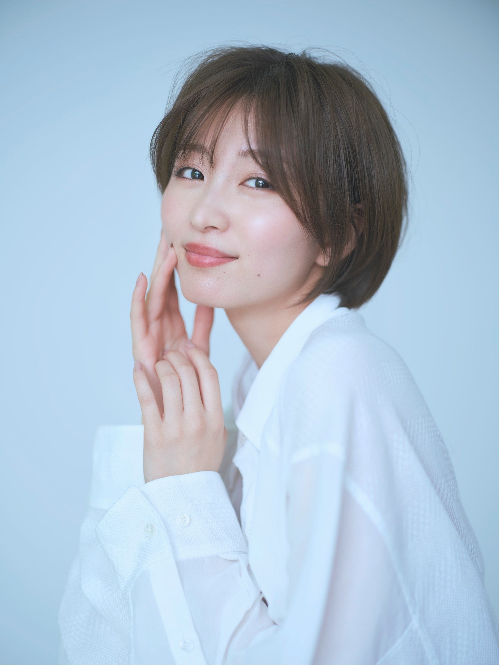 岡崎紗絵「告白－25年目の秘密－」ヒロインに決定 松村北斗が25年間片想いを続ける相手役