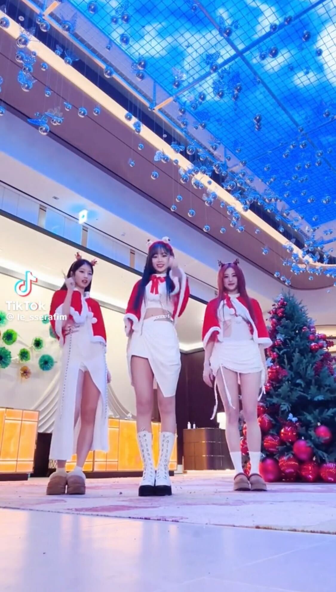 LE SSERAFIM TikTokより