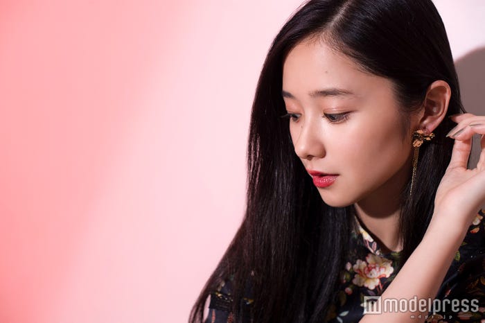 堀田真由(C)モデルプレス