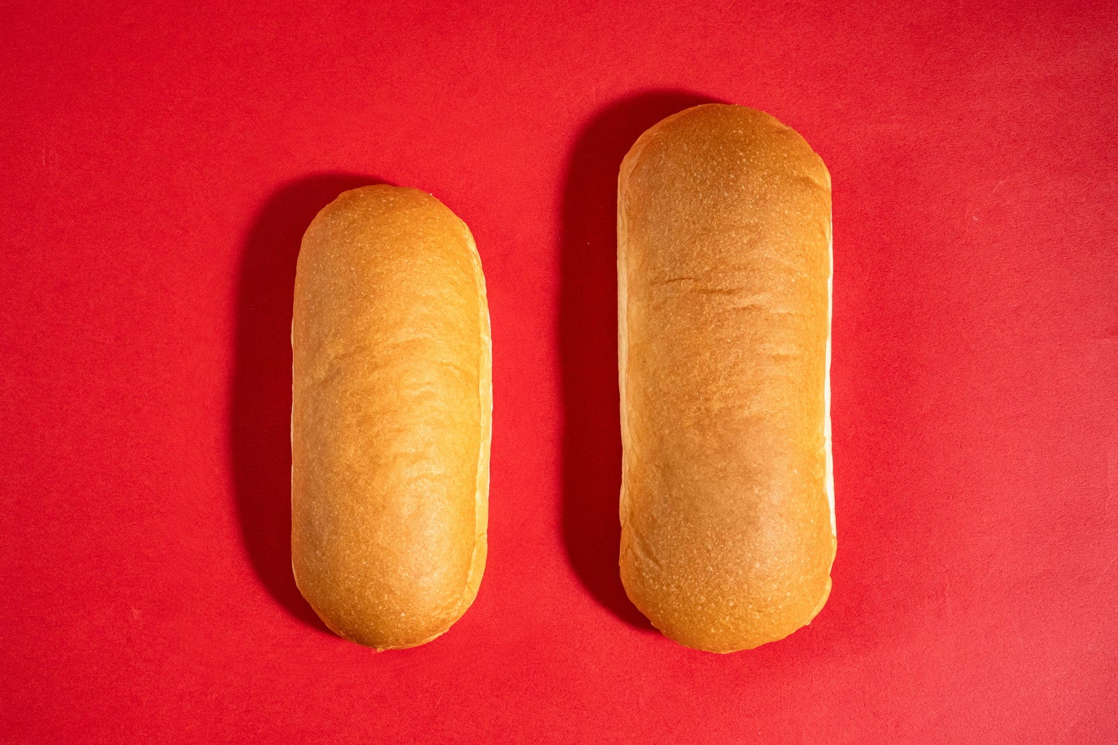 生コッペパン（イチゴジャム＆マーガリン）（税込145円）提供写真）