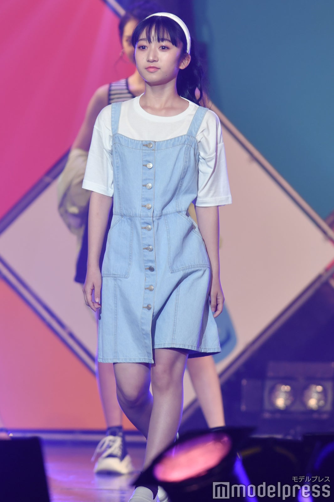 横溝菜帆（C）モデルプレス