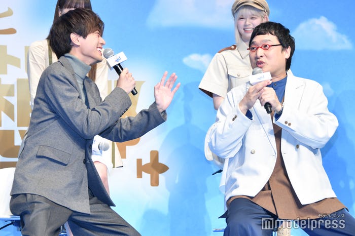永瀬廉、山里亮太 (C)モデルプレス