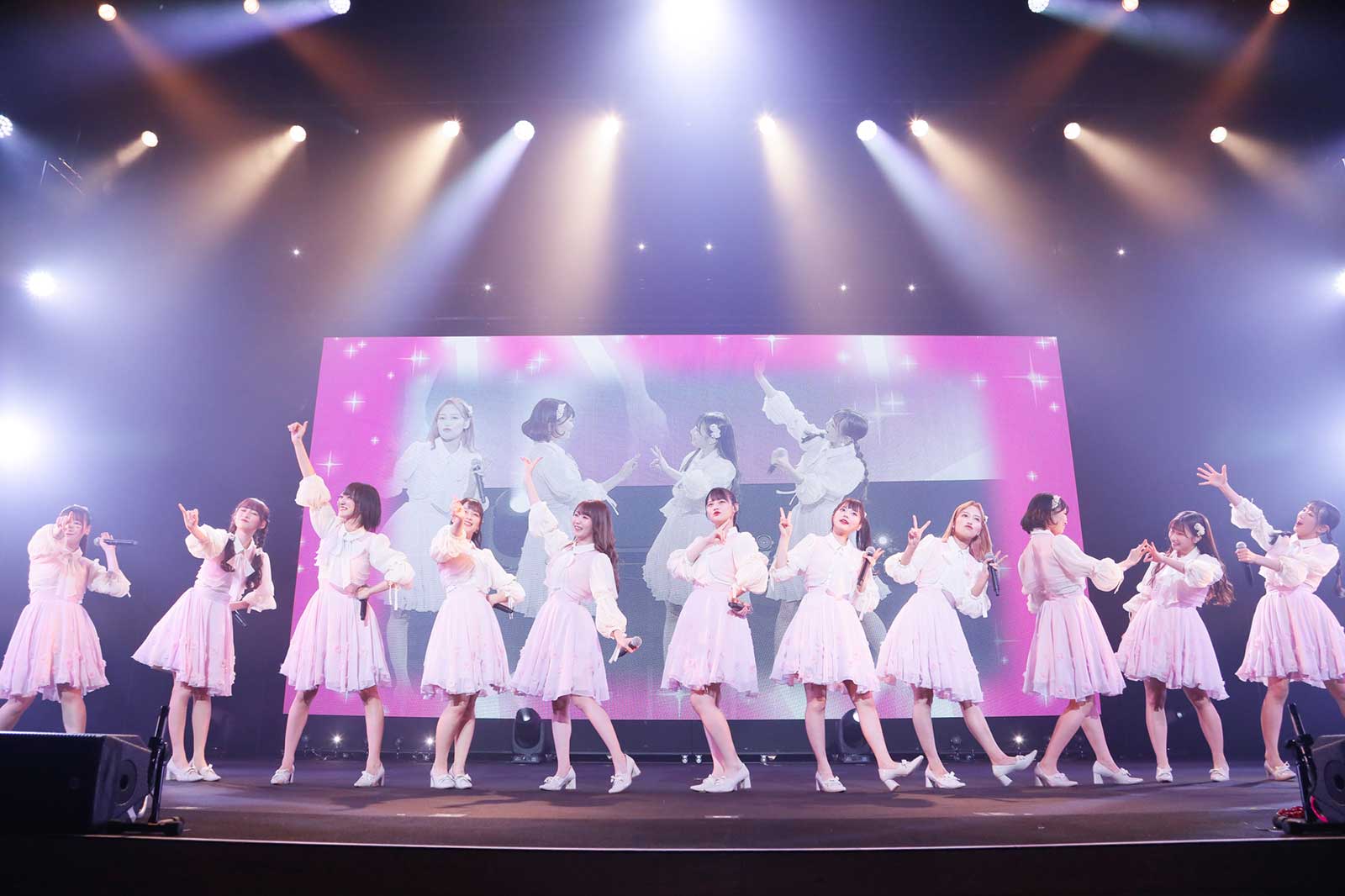 ＝LOVE （提供写真）