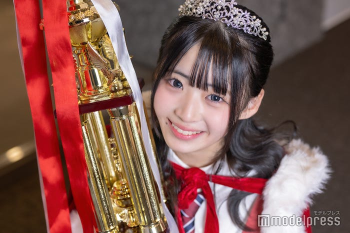 「JCミスコン2024」グランプリ・ゆな(C)モデルプレス