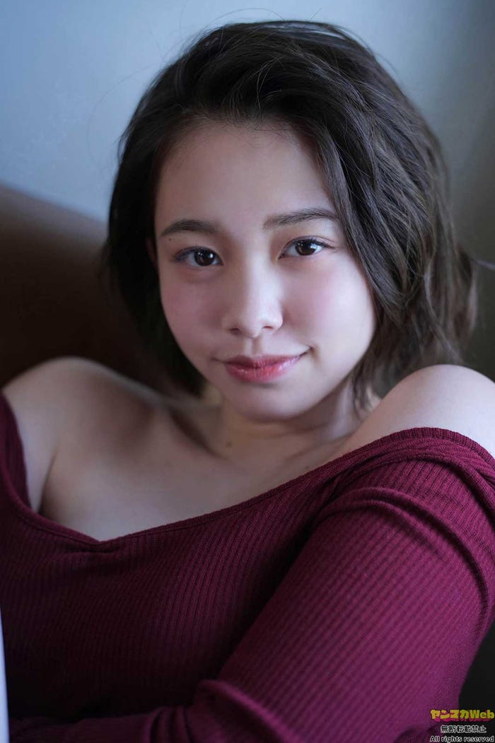 新田あゆな(C)藤本和典/ヤンマガWeb