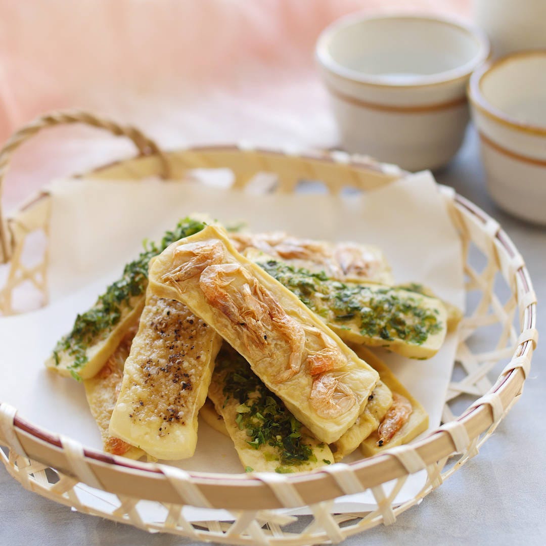 レンジで簡単おつまみ!ヘルシー豆腐チップス