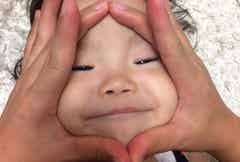 赤ちゃんの時しか撮れない 赤ちゃんおにぎり についてどう思う モデルプレス 赤ちゃんの時しか撮れない 赤ちゃんおにぎり についてどう思う モデルプレス