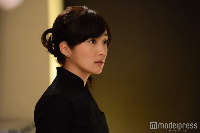 高梨臨/「不機嫌な果実」より(C)テレビ朝日