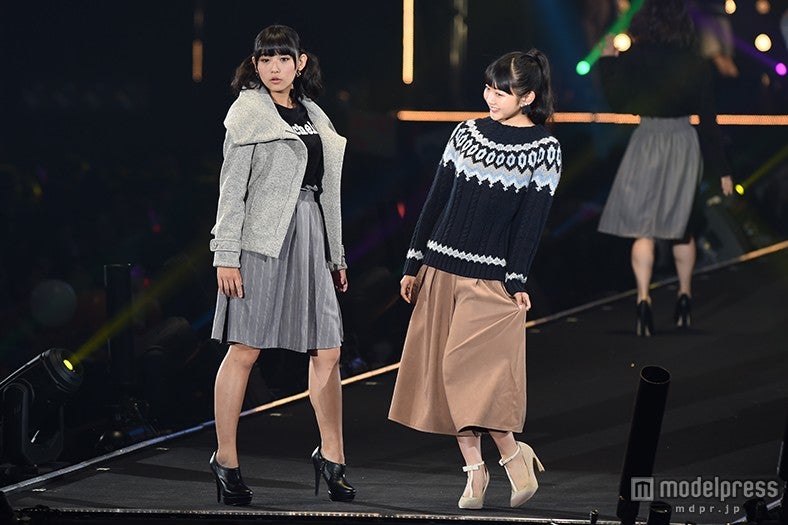 浅川梨奈、内村莉彩