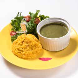 何かなくした!?ミスクローリーのグリーンカレー¥1,180(C)Universal Studios TM&(C)Universal Studios