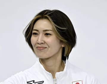 カーリング女子 運命の日韓戦は前半終えて2-3 苦しむ吉村、第2、3E痛恨ミスで連続スチール許すも第4エンドに冷静ドローで2点