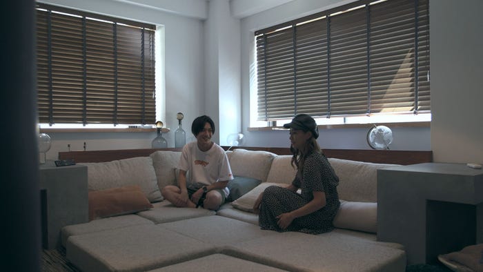 流佳、愛華「TERRACE HOUSE TOKYO 2019-2020」15th WEEK(C)フジテレビ/イースト・エンタテインメント