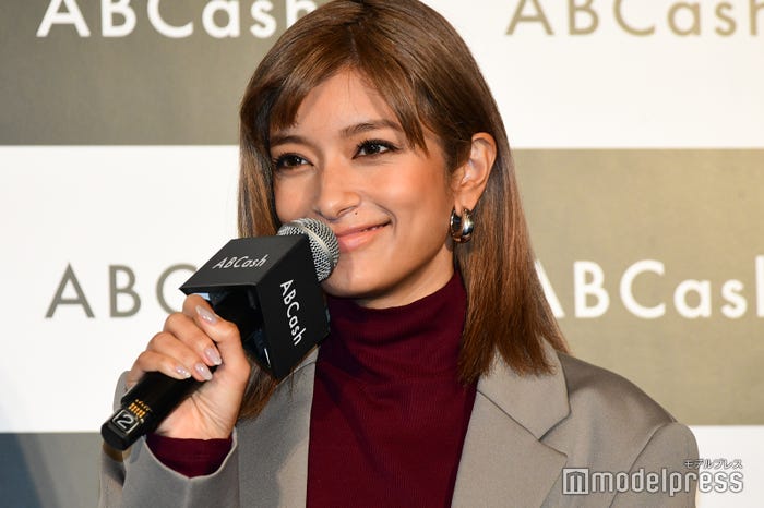 ローラ(C)モデルプレス