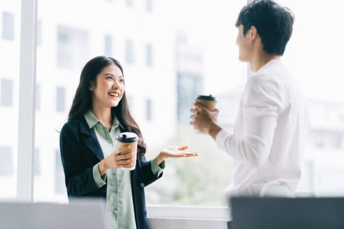 また会いたい…初対面で好印象を残す女性に共通する特徴3つ