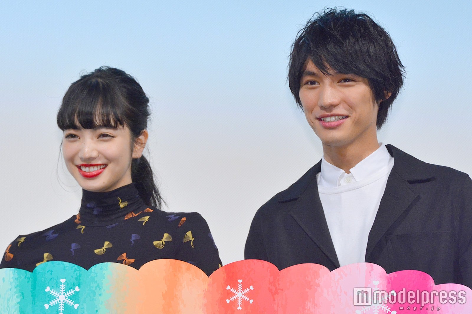 小松菜奈＆福士蒼汰（C）モデルプレス