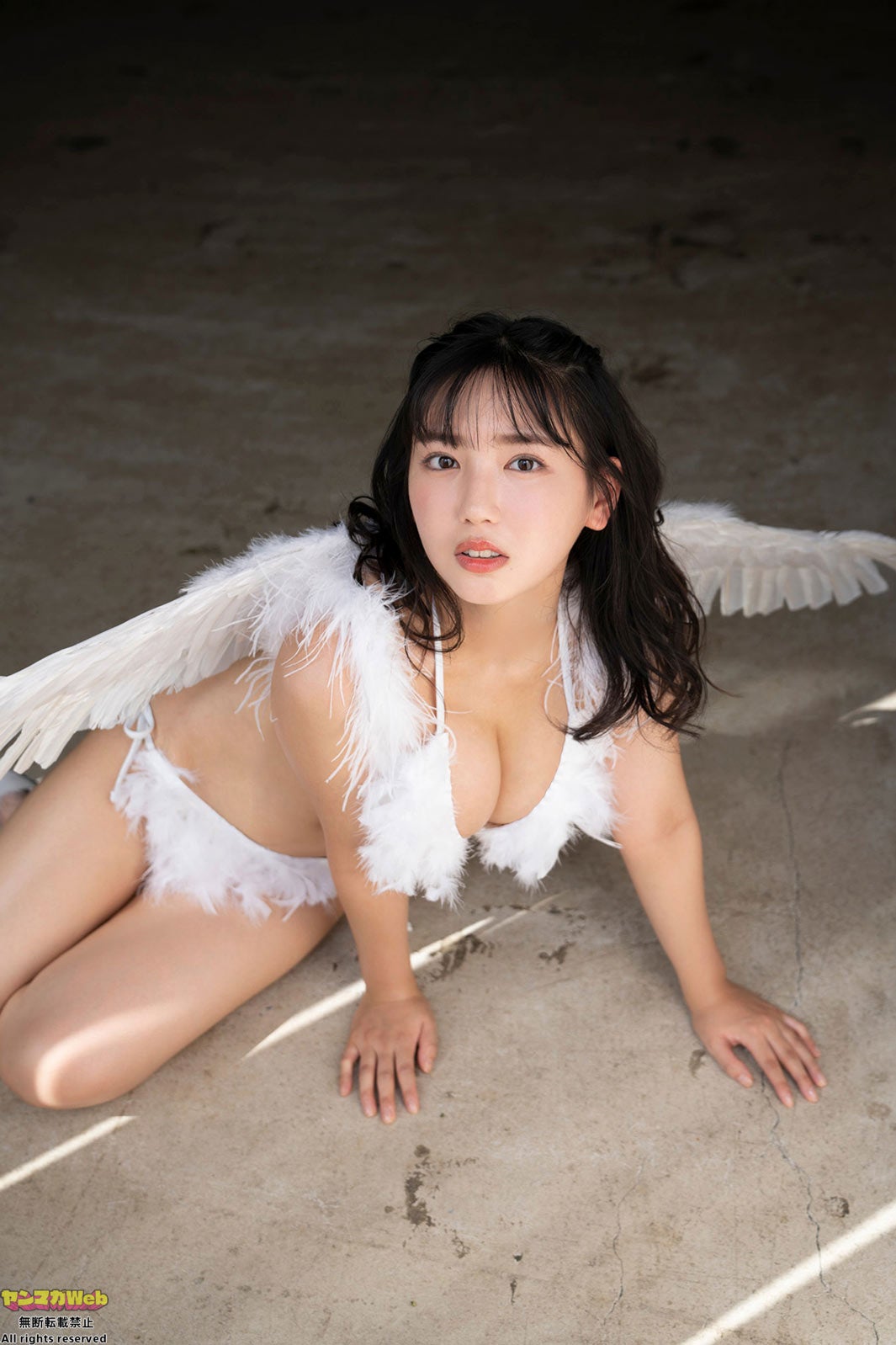 沢口愛華（C）HIROKAZU、佐藤佑一／ヤンマガWeb