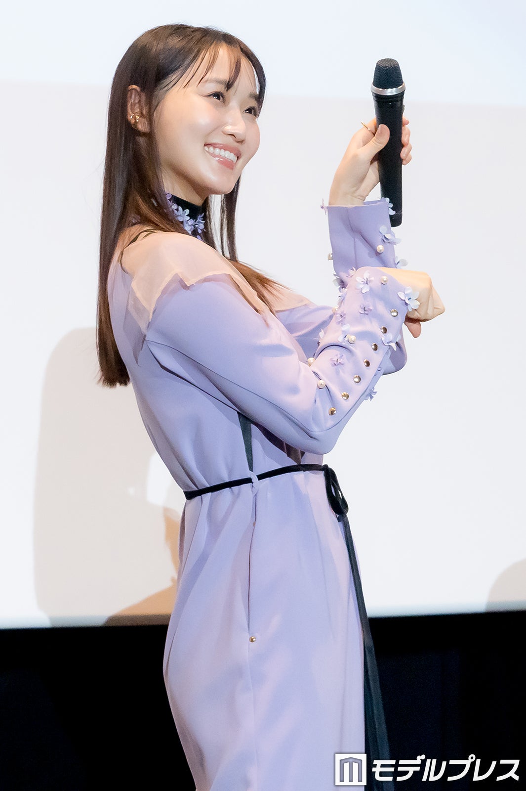 菅井友香（C）モデルプレス