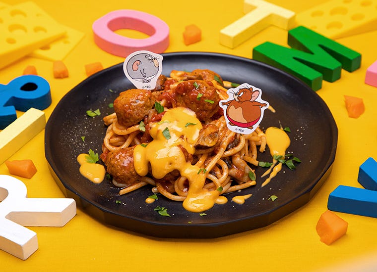 「トムとジェリー」カフェ、東京・大阪で復活 チーズづくしのかわいいメニューに目移り