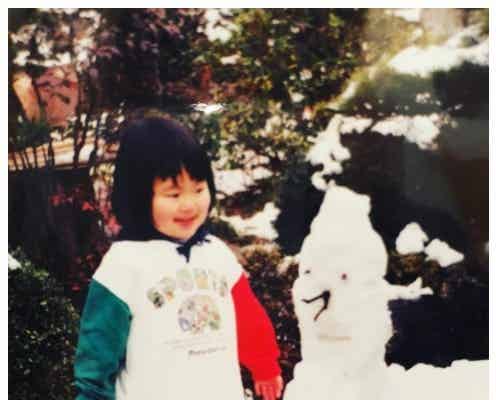 ブルゾンちえみ、幼少期の髪型は?「可愛すぎる」とファン悶絶