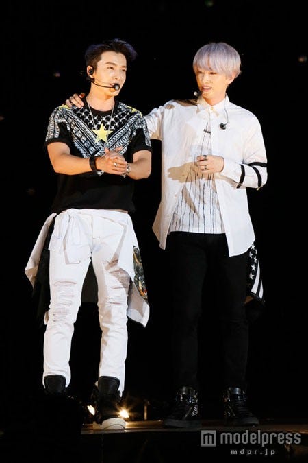 SUPER JUNIOR DONGHAE&EUNHYUK(左から:ドンヘ、ウニョク)