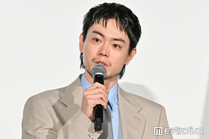 菅田将暉、映画撮影中に7キロ体重増「未だにネットで注文して」【サンセット・サンライズ】