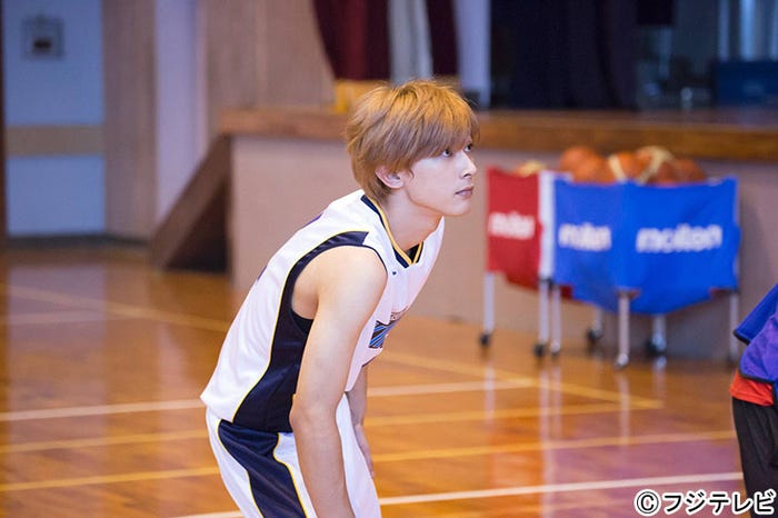 吉沢亮/スペシャルドラマ「バスケも恋も、していたい」より(C)フジテレビ