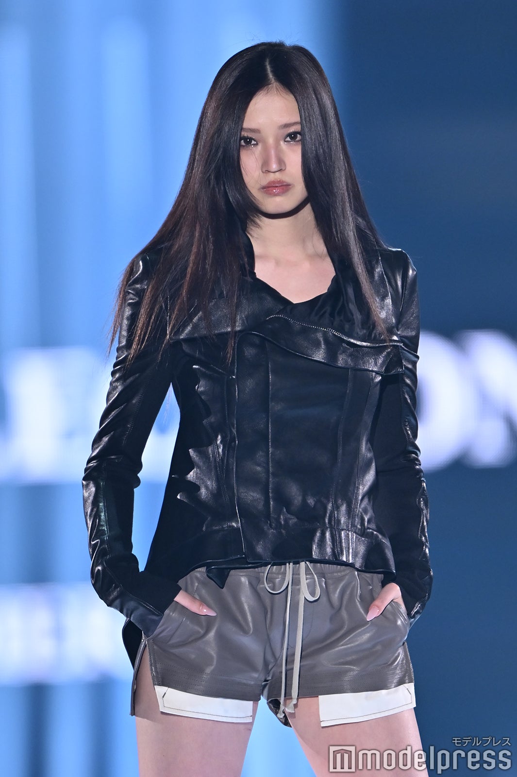 （C）モデルプレス