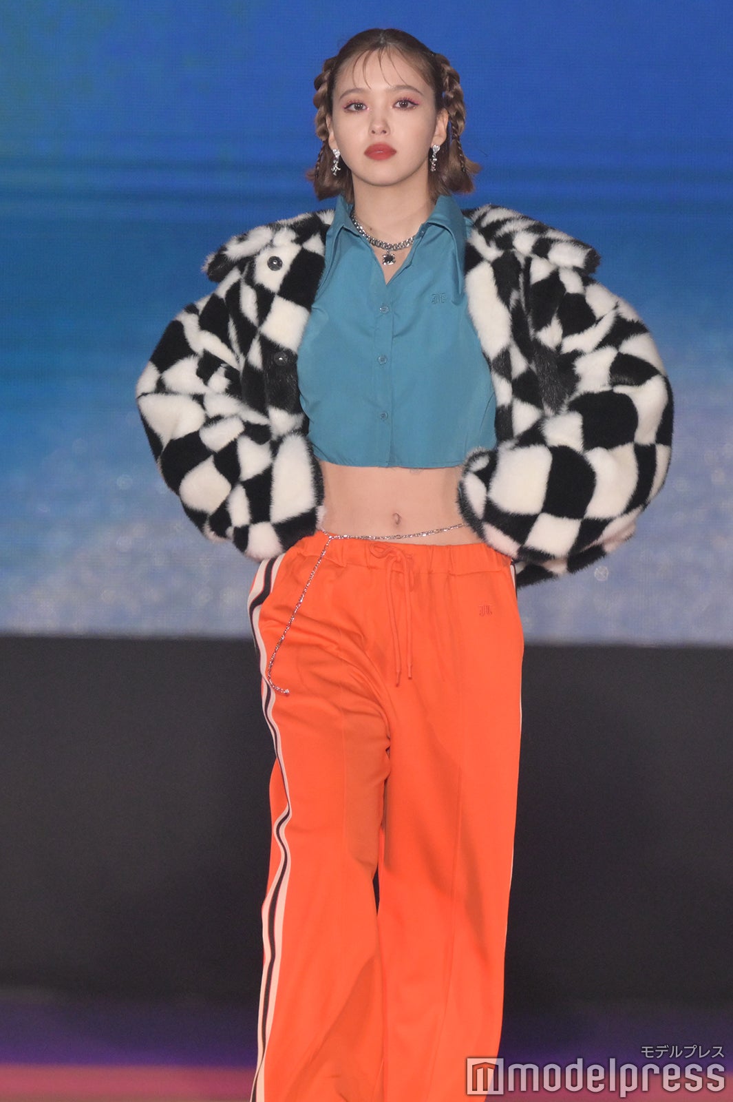 （C）モデルプレス