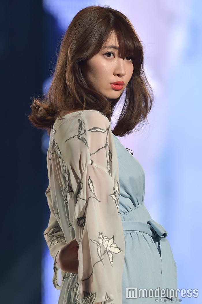 小嶋陽菜(C)モデルプレス