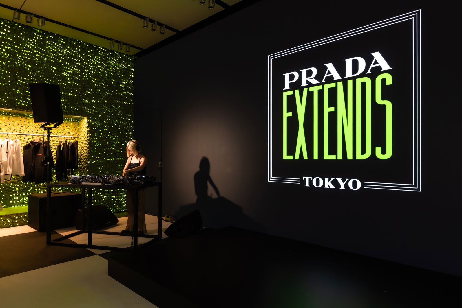 「PRADA EXTENDS TOKYO」より（提供写真）