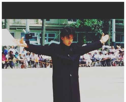 伊藤健太郎、高校時代の“長ラン”ショット公開「めっちゃ好き」「かっこいい」と反響