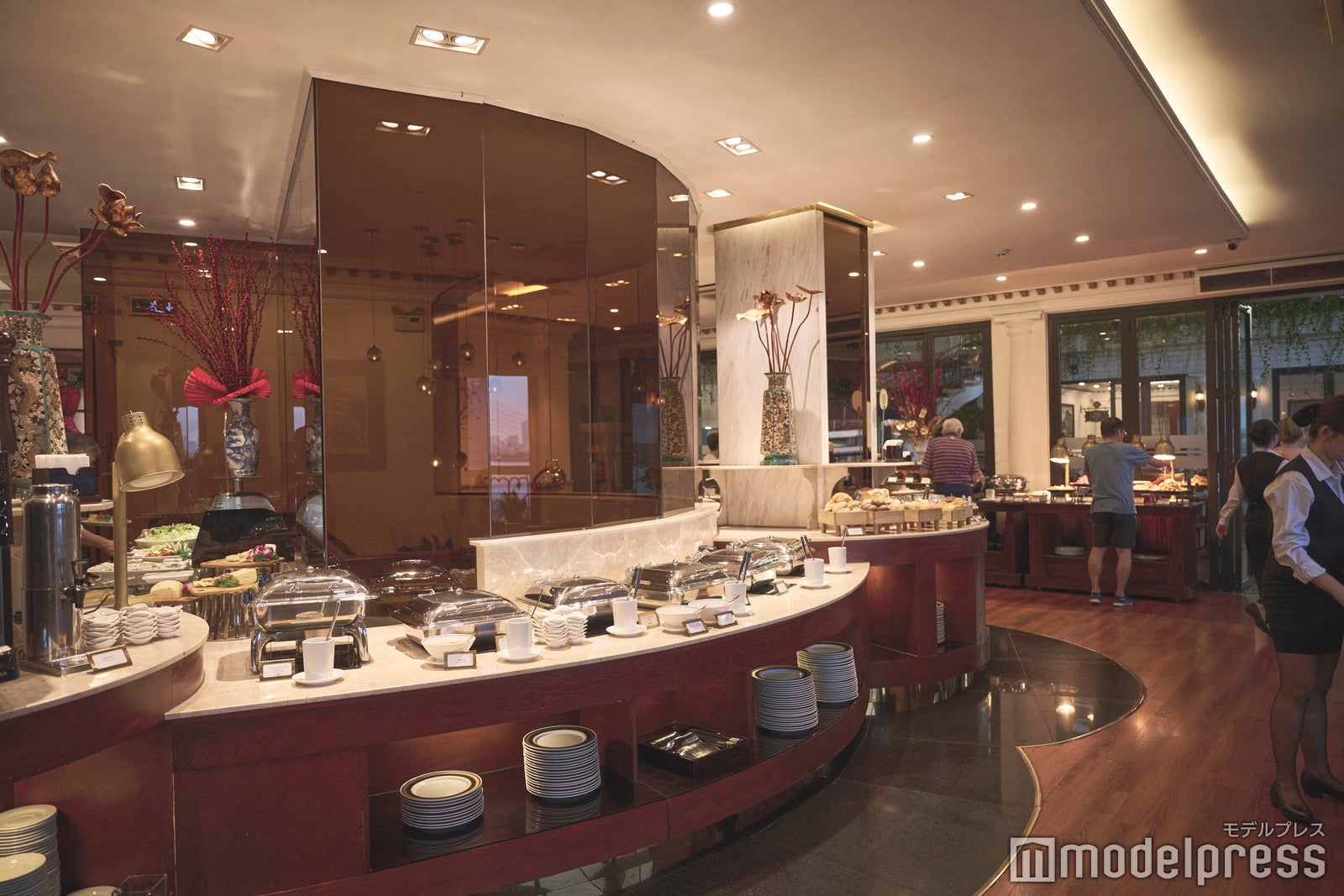 ホテル マジェスティック サイゴン（C）モデルプレス