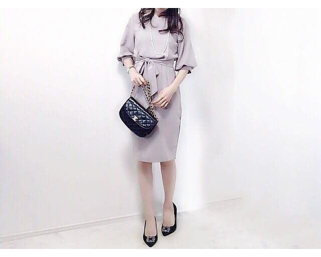 キーワードは 写真映え 小学校の卒業式は大人可愛いママコーデで思い出を残そう モデルプレス