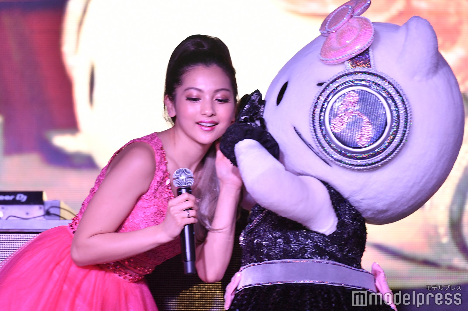 キティちゃん、ゆきぽよ （C）モデルプレス