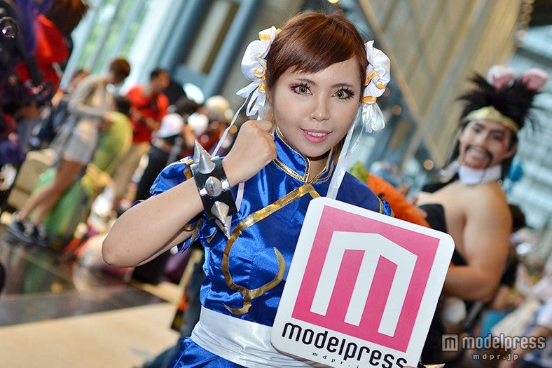 「ストリートファイター」春麗のコスプレ