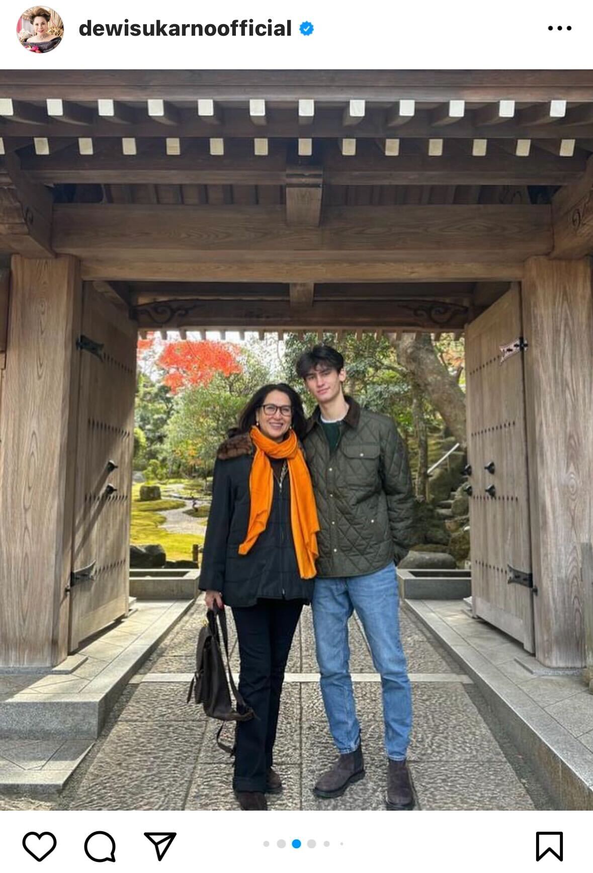 カルティカさん、キランさん／デヴィ夫人Instagramより