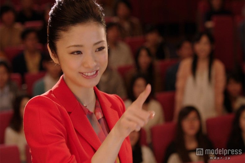 上戸彩／「バイトル」新テレビCM「みえる」篇より