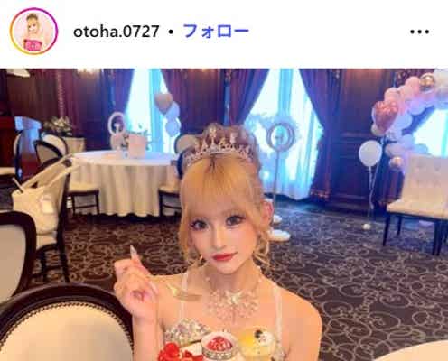 「今日好き」倉八音羽、ベアトップ姿で福岡満喫「胸元のデザインセクシー」「憧れのスタイル」の声