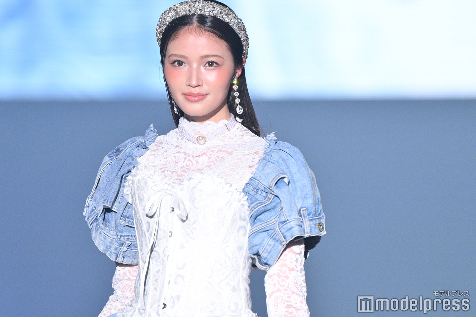 （C）モデルプレス