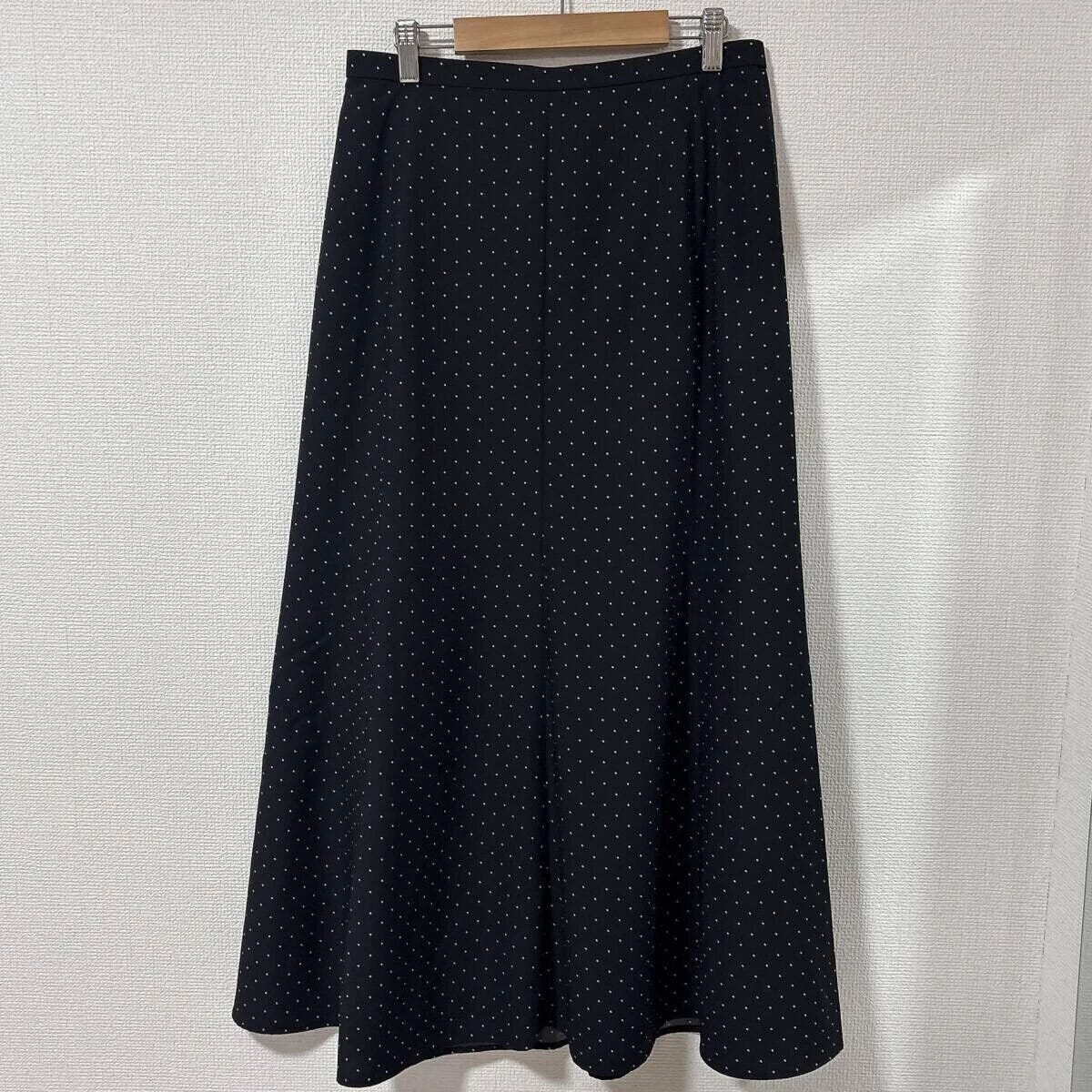 2026春ユニクロ大人女性おすすめ黒マーメイドマキシスカート