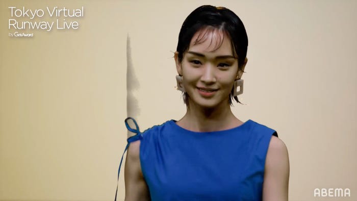 剛力彩芽(C)Tokyo Virtual Runway Live by GirlsAward (C)AbemaTV, Inc.