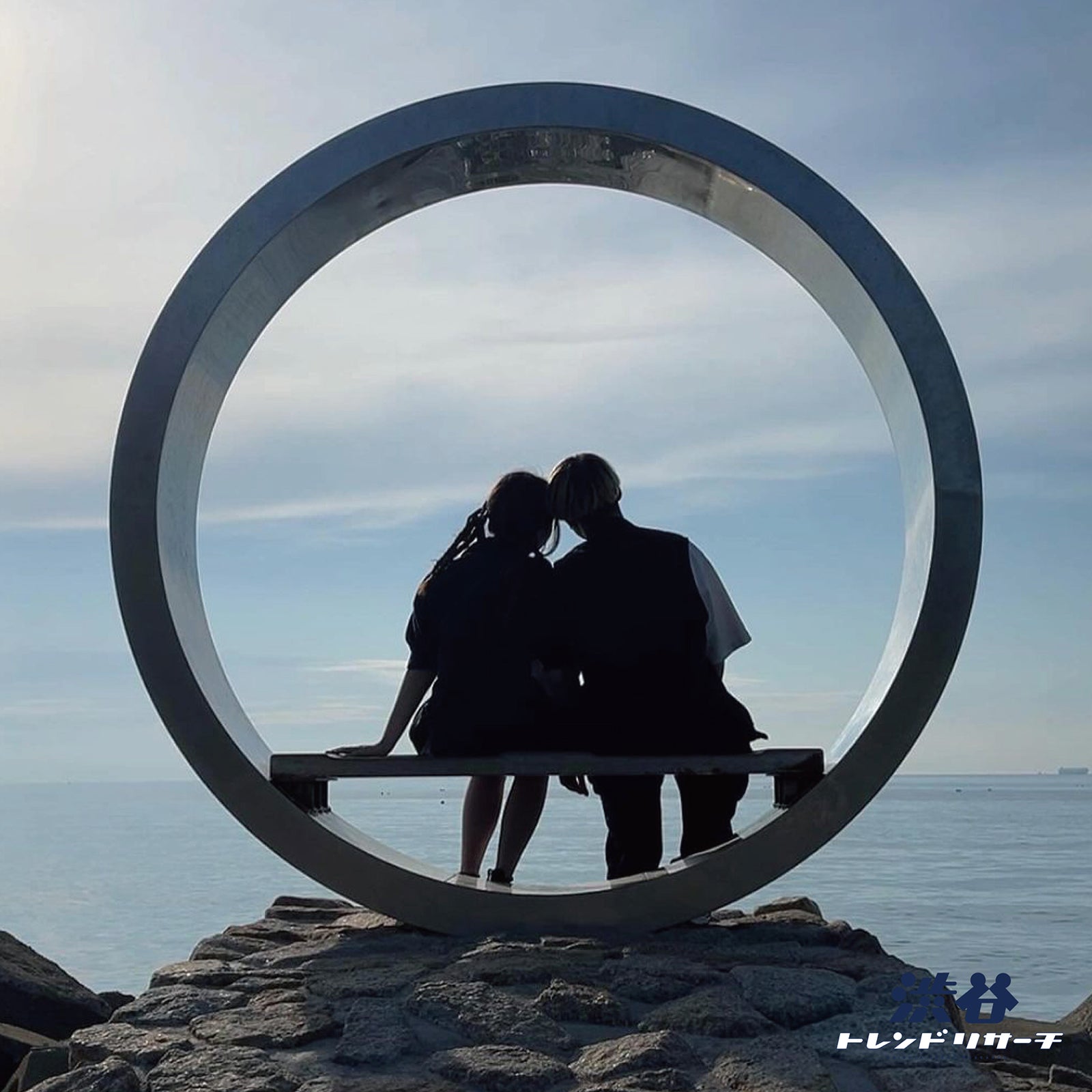 （C）モデルプレス