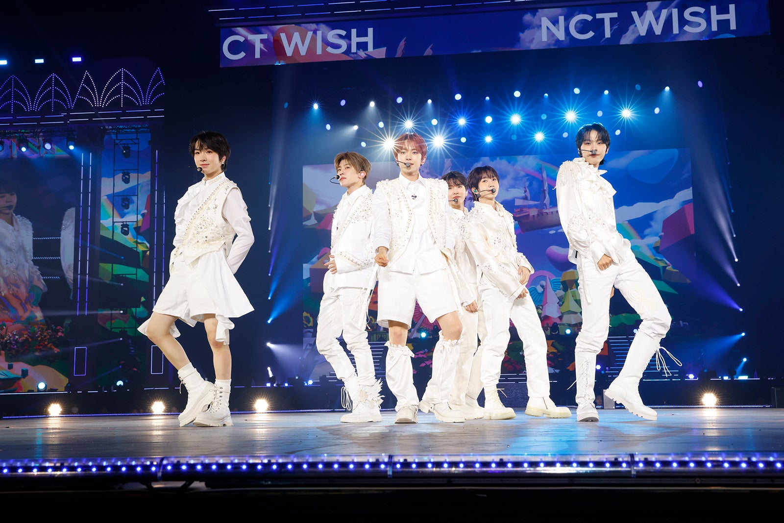 NCT WISH「SMTOWN LIVE 2024 SMCU PALACE @TOKYO」21日公演より（C）YUSUKE TAKAMURA、TAKAHIRO KUGINO