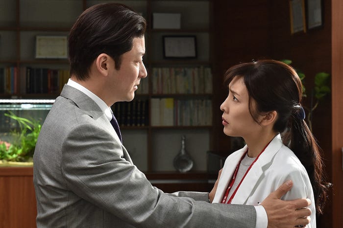 浅野忠信、竹内結子「A LIFE~愛しき人~」第3話より(C)TBS